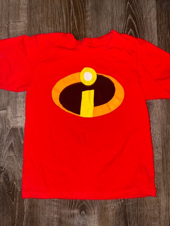 Disney Other - Red Disney Incredibles Superhero Logo Kids Costume T-Shirt sz M